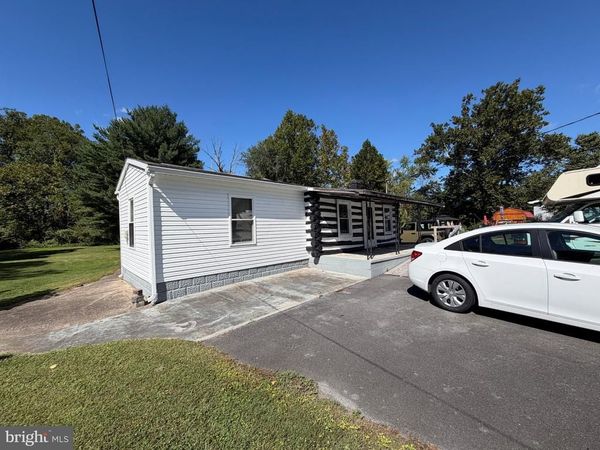 4093 SYCAMORE GROVE ROAD , CHAMBERSBURG, PA 17202