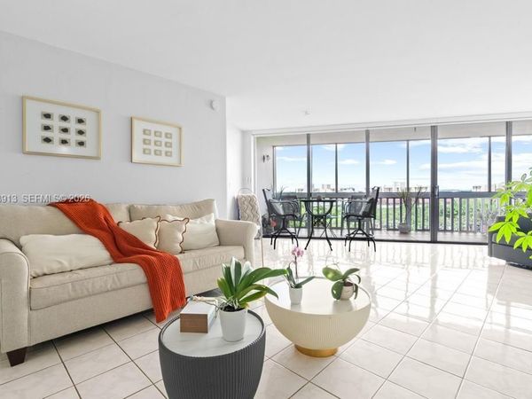 6901 Environ Blvd , Unit 7F, Lauderhill, FL 33319