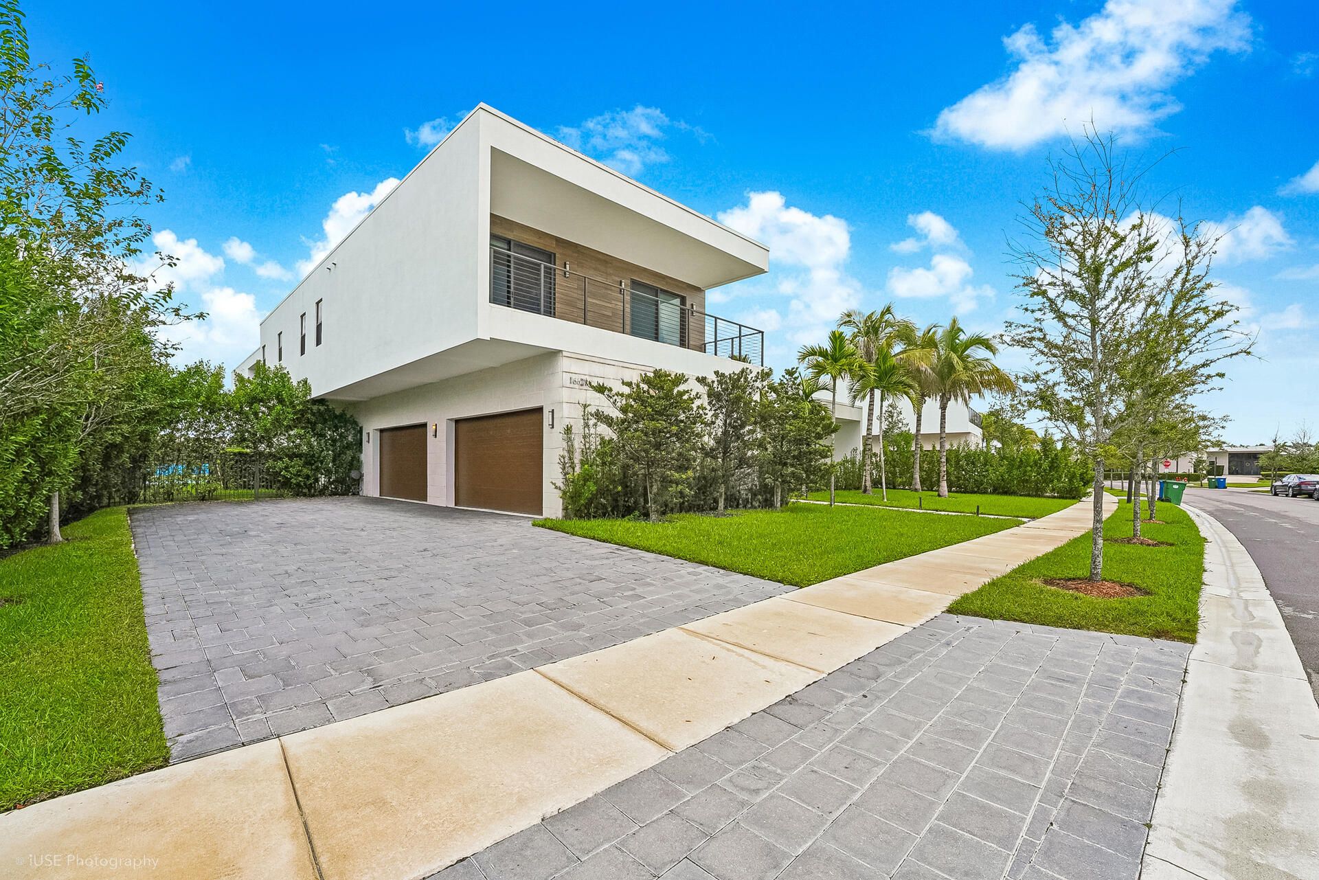 16629 Botaniko Dr , Weston, FL 33326 Photo