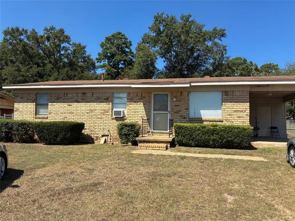 4416 Highway 171 , Gloster, LA 71030