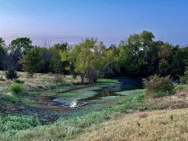 3638 County Road 2910 , Dodd City, TX 75438