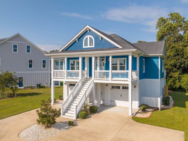 251 Everett Park Trail, Holly Ridge, NC 28445