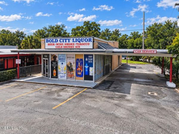 1630 UNIVERSITY Boulevard S, Jacksonville, FL 32216