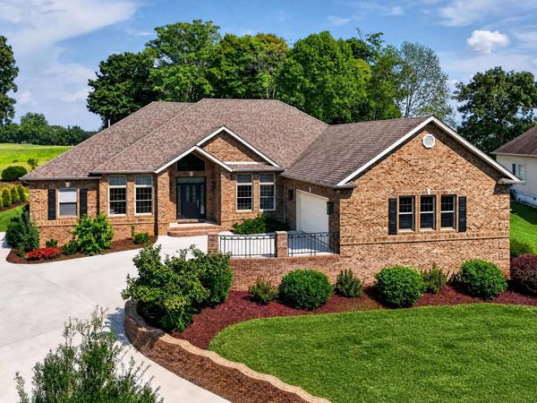 140 Pineberry Drive, Vonore, TN 37885