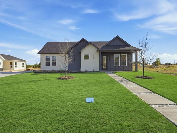 1126 Gannon Lane , DeSoto, TX 75115
