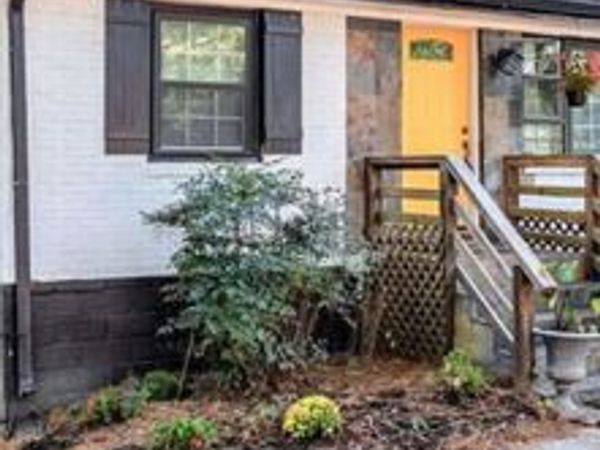 2873 Gresham Road SE, Atlanta, GA 30316