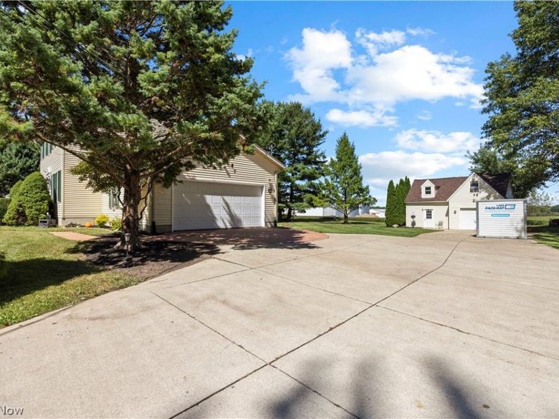 11203 Darrow Road, Vermilion, OH 44089 Photo 42