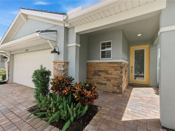 16792 Seasons Coast DR, BONITA SPRINGS, FL 34135