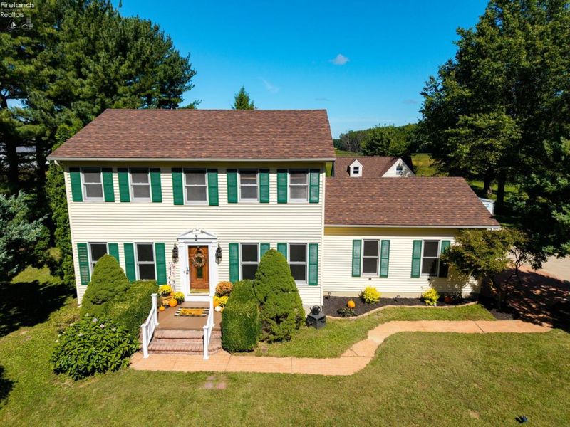 11203 Darrow Road, Vermilion, OH 44089 Photo 2