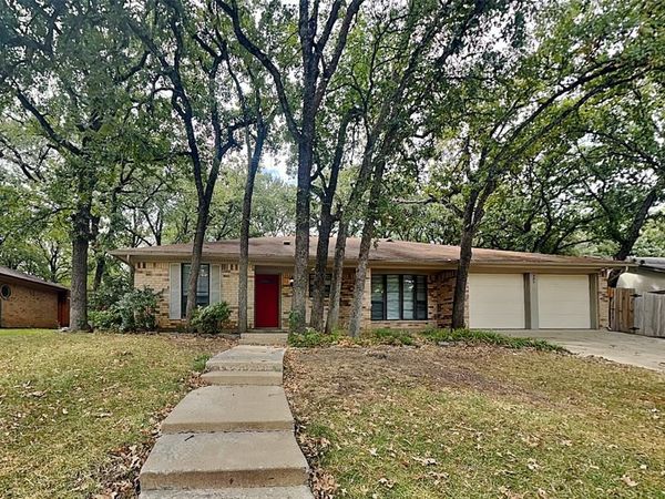 305 Bremen Drive, Hurst, TX 76054
