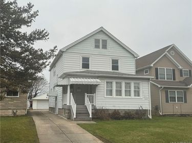 524 University Avenue , Buffalo, NY 14223