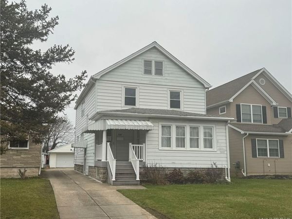 524 University Avenue , Buffalo, NY 14223