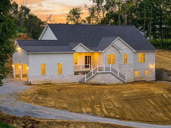 206 Jade Drive, Morgantown, WV 26508