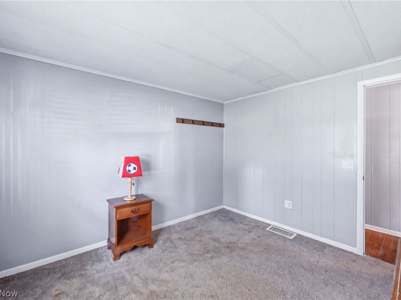 4429 Ridge Road, Cortland, OH 44410 Photo 18