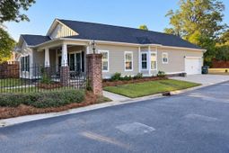 80 Calhoun Place  photo 4