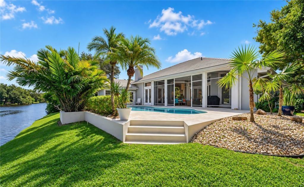 311 Shores Drive, Indian River Shores, FL 32963 Photo