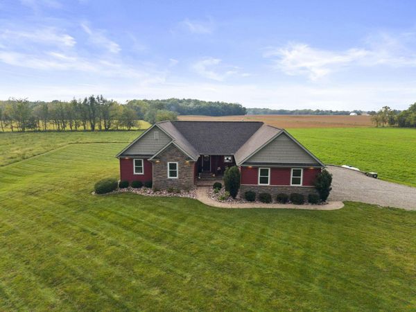 10497 Winchester Road , Ashville, OH 43103