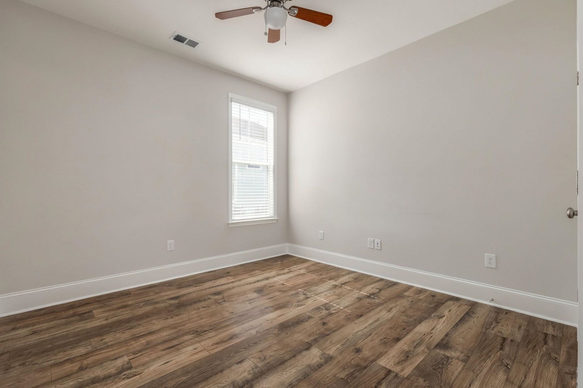 4063 Mckinney Dr. Photo 40