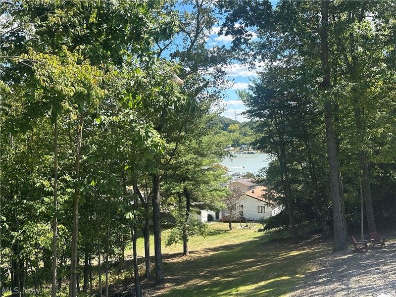 5 Latonka Trail, Malvern, OH 44644 Photo 33