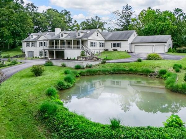 1060 Hidden Ridge Lane, Washington TWP, OH 45459