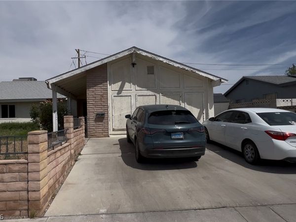 2924 Lindell Road, Las Vegas, NV 89146