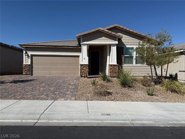 2922 Carothers Court, North Las Vegas, NV 89032