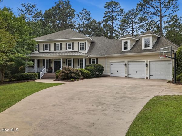 120 Woodenbridge Lane , Pinehurst, NC 28374