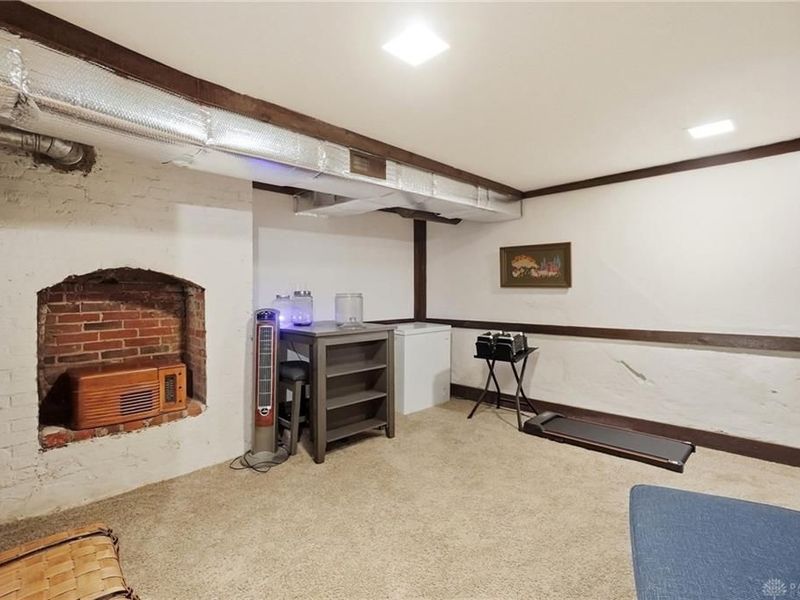 416 E 6th Street, Dayton, OH 45402 Photo 41