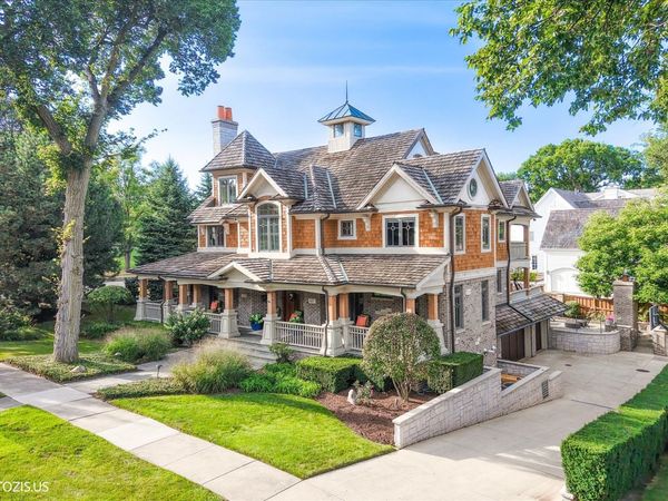 427 W Walnut Street , Hinsdale, IL 60521