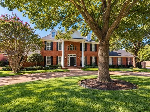 3403 Crossgate Circle S, Colleyville, TX 76034