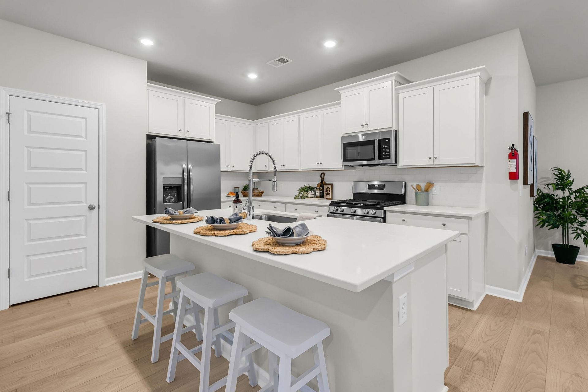 1040 Grace Field Avenue Photo 15