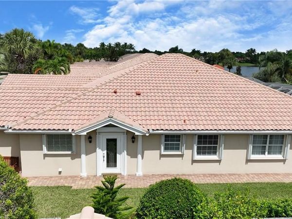 28983 Vermillion LN , BONITA SPRINGS, FL 34135
