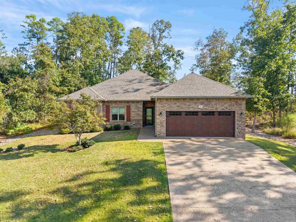7 Mollera Ln , Hot Springs, AR 71909