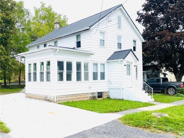 103 E Elizabeth Street , Waterloo, NY 13165