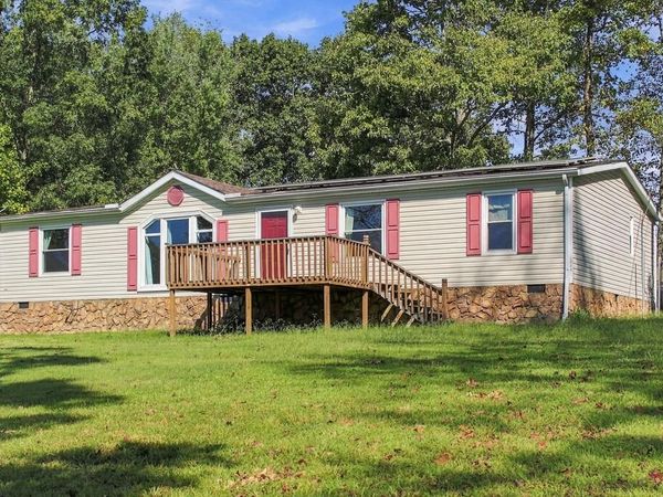 2936 Downing St, Cookeville, TN 38506