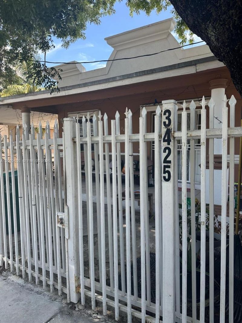 3425 NW 14th Ave , Miami, FL 33142 Photo
