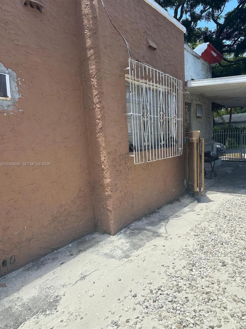 3425 NW 14th Ave , Miami, FL 33142 Photo