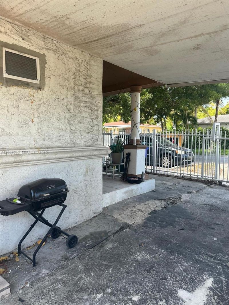 3425 NW 14th Ave , Miami, FL 33142 Photo