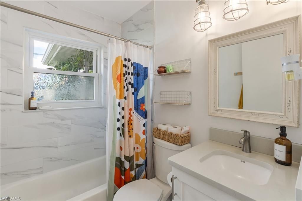 1458 Byron Rd, Fort Myers, FL 33919 Photo