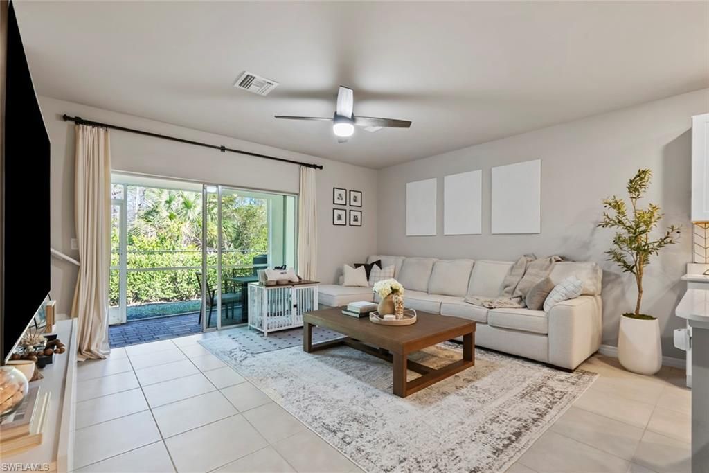 15527 Wildflower Cir , Naples, FL 34119 Photo