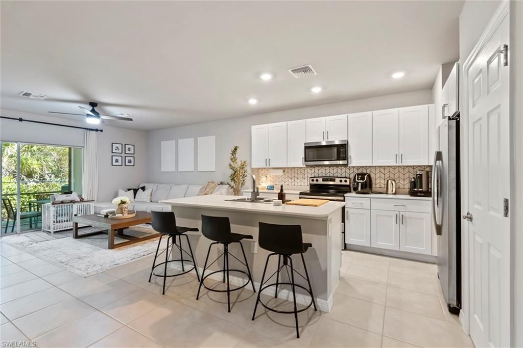 15527 Wildflower Cir , Naples, FL 34119 Photo