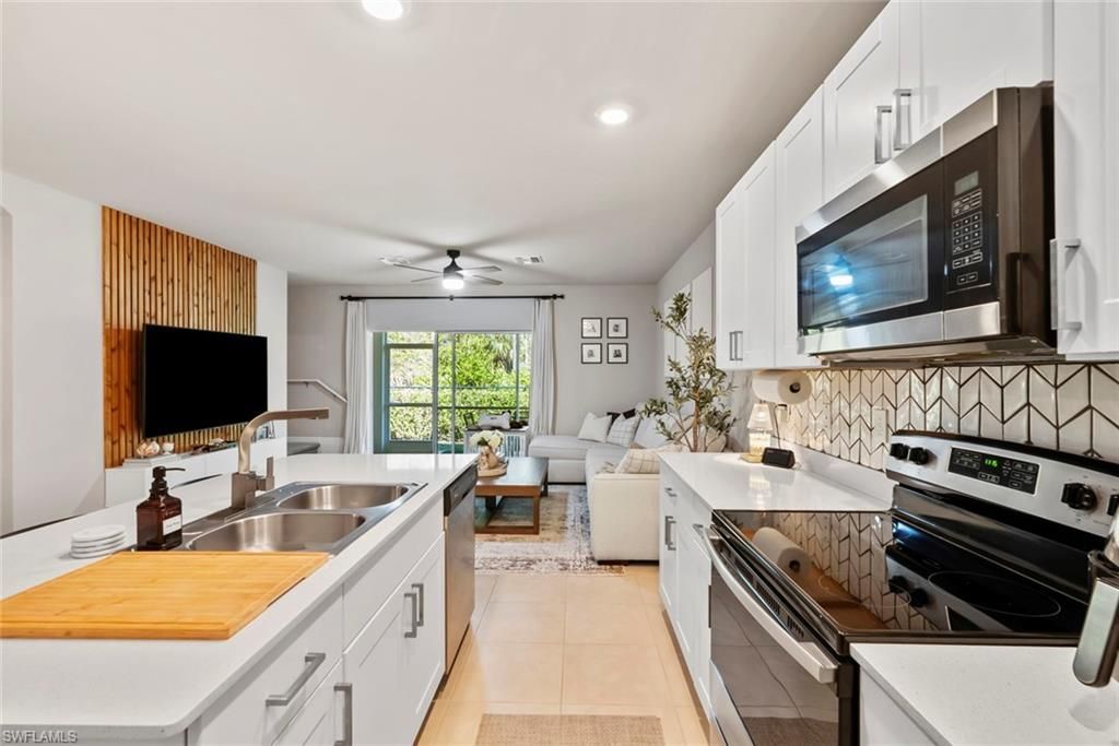 15527 Wildflower Cir , Naples, FL 34119 Photo