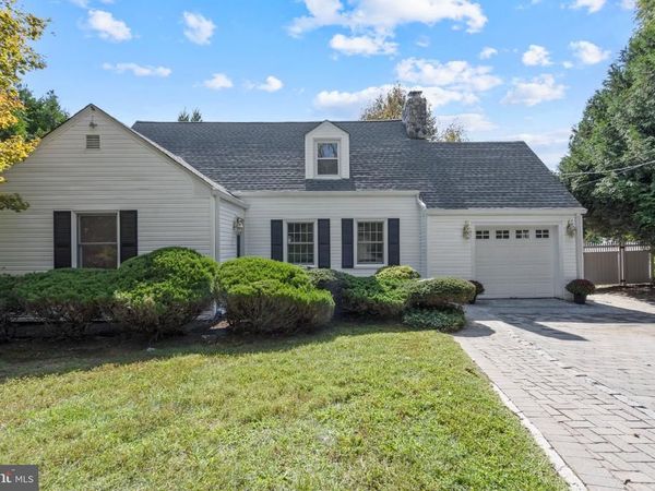75 HART AVENUE, HOPEWELL, NJ 08525