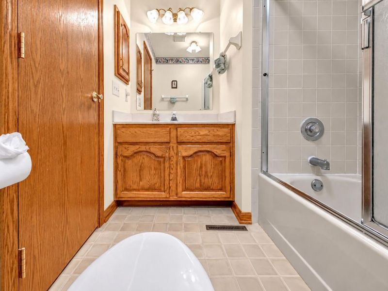 1108 Black Gold Place, Columbus, OH 43230 Photo 24
