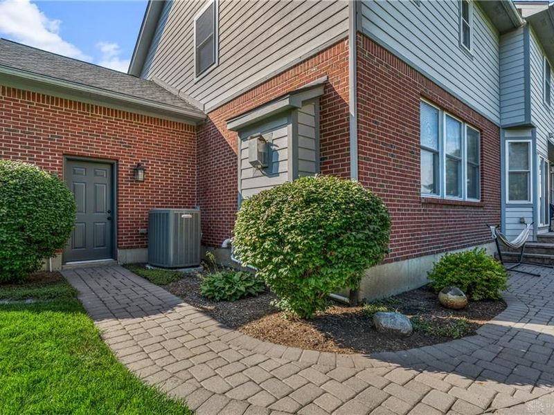 3298 Seton Hill Drive, Bellbrook, OH 45305 Photo 14