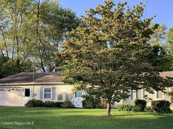 1 South Road, High Falls, NY 12440