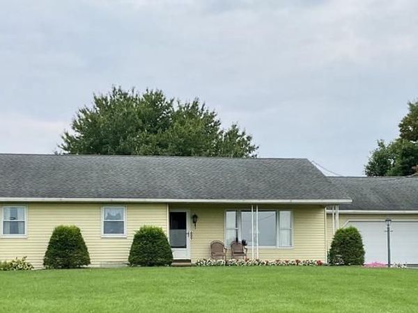 1127 LANDISVILLE ROAD , MANHEIM, PA 17545