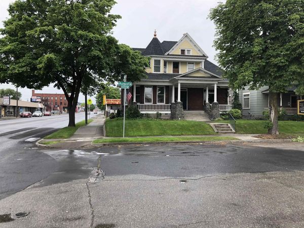 1001 AUGUSTA Ave, Spokane, WA 99205