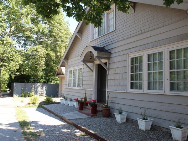 2812 N WASHINGTON ST. Aly, Spokane, WA 99205