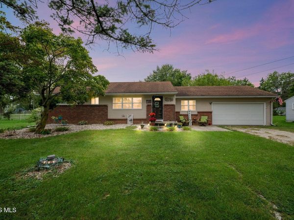 23348 W Centerfield Drive, Genoa, OH 43430